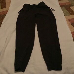 Lululemon size 2 jogger